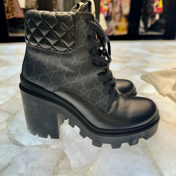 GG Supreme Canvas & Leather Bootie!!  En excellent condition! - Picture 3 of 5